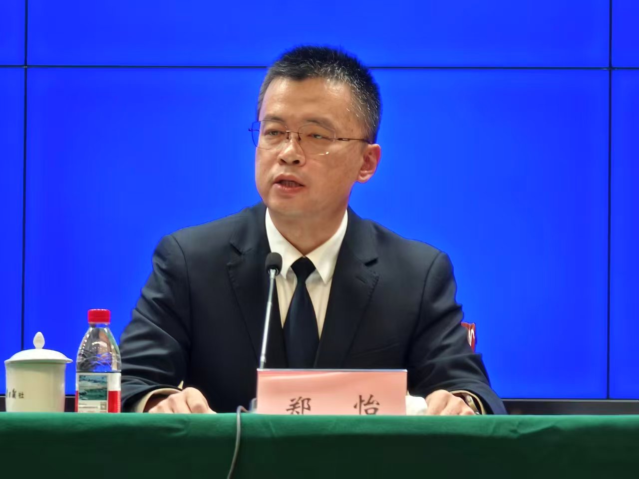 微信图片_20251022094945_405 微信图片_20251022094945_405