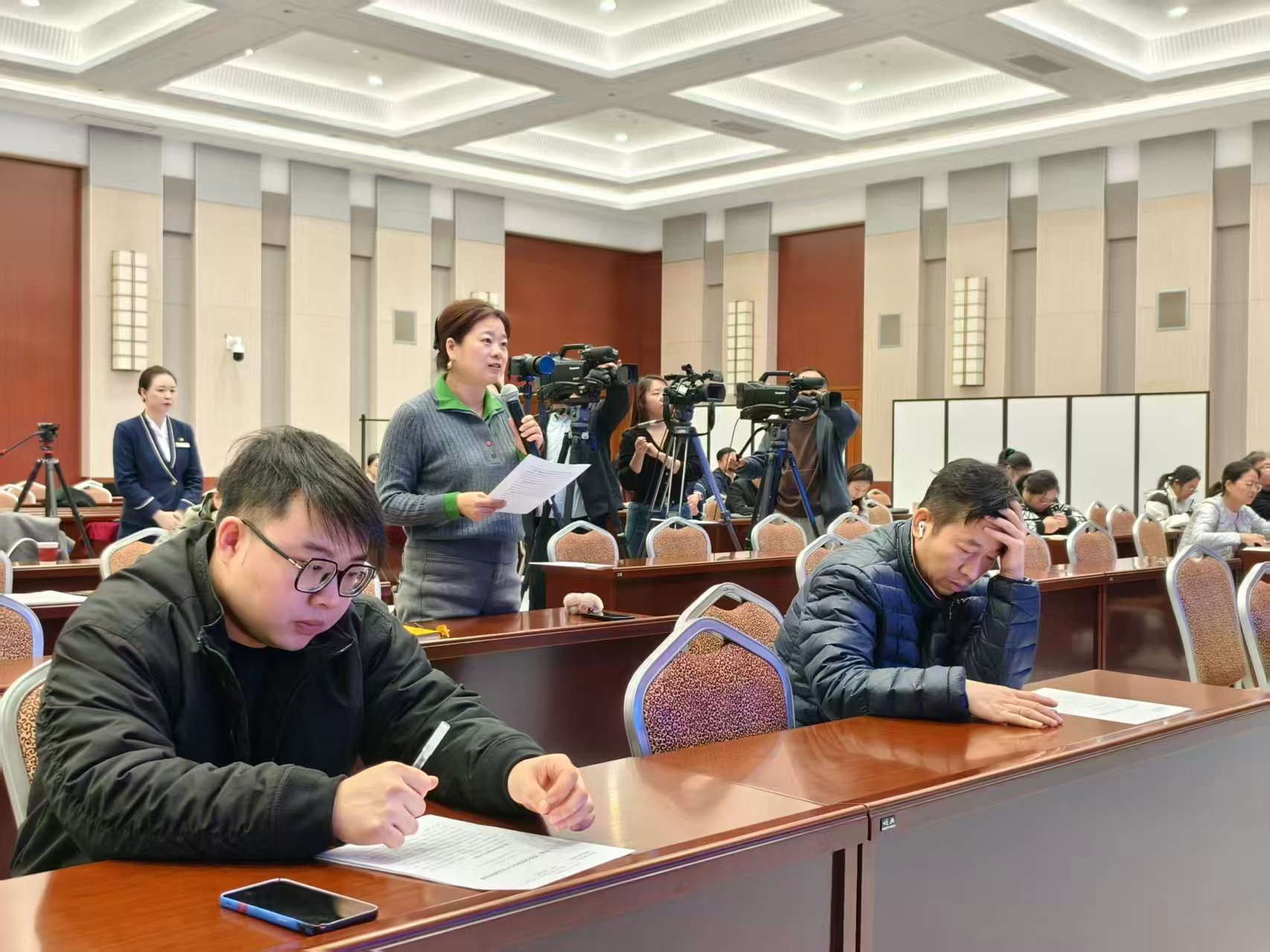 微信图片_20251022094945_408 微信图片_20251022094945_408