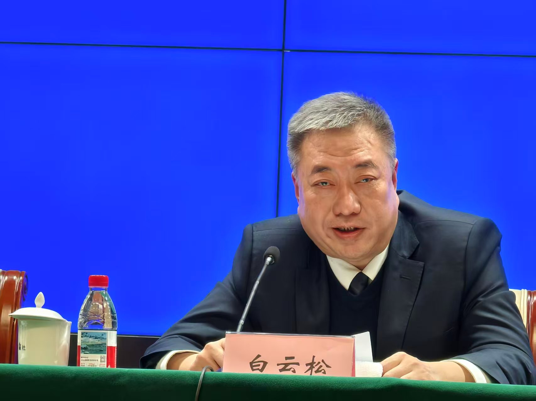 微信图片_20251022094945_403 微信图片_20251022094945_403