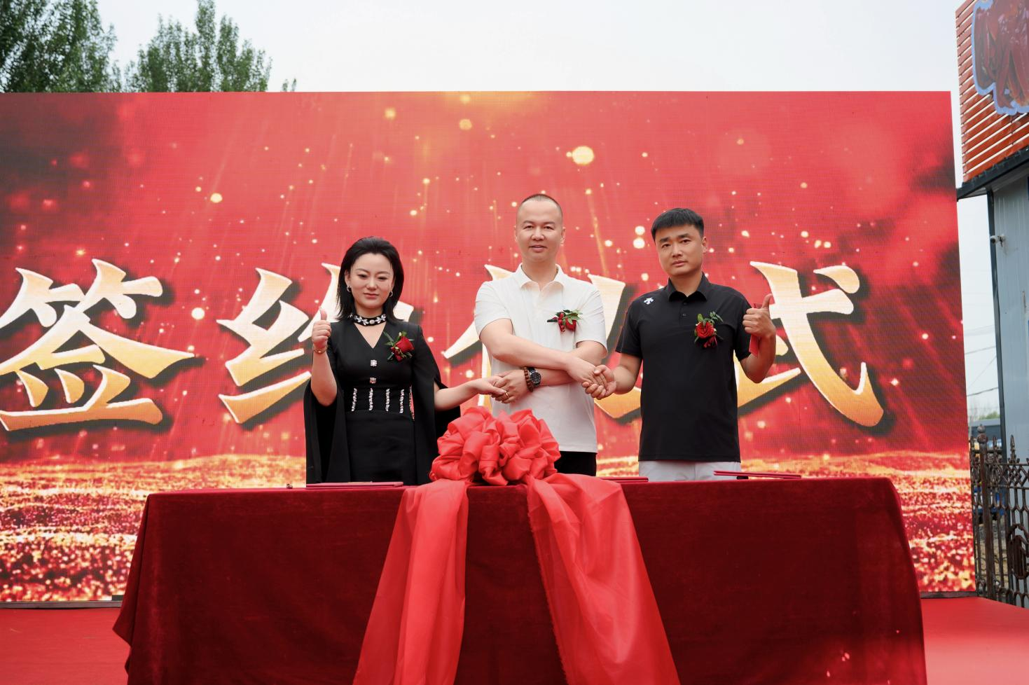 图片1 图片1